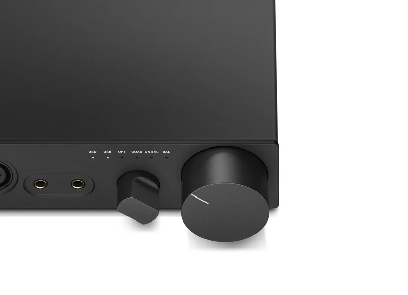 HDV 820