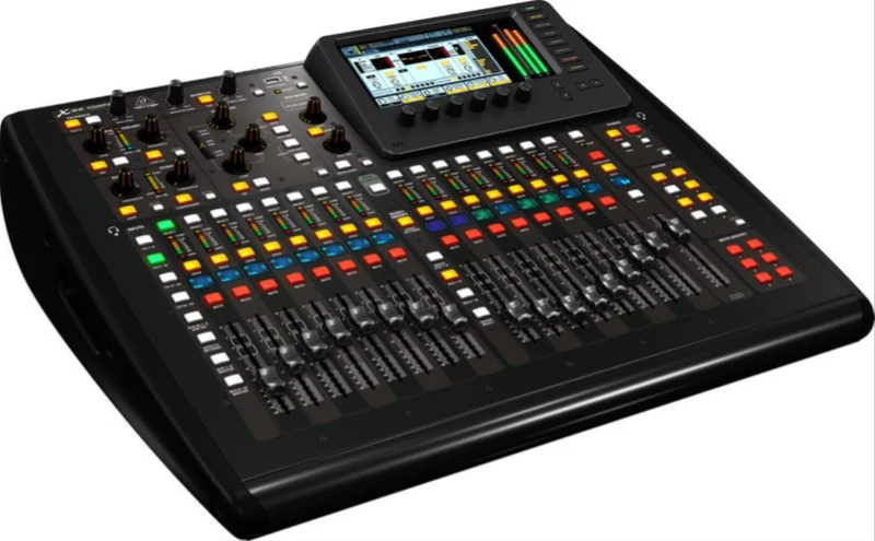 Behringer X-32 Compact 40-Input Digital Mixer (Open Box)