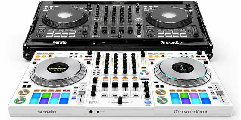 Pioneer DJ DDJ-FLX10-W Limited Edition - 4-channel DJ controller + Odyssey Industrial Board Flight Case