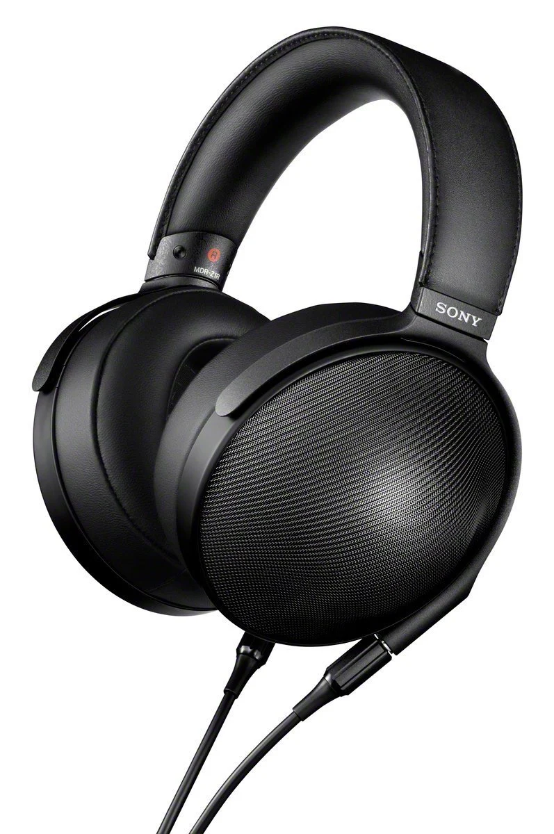 Sony MDR-Z1R Over ear Headphones - full size - wired